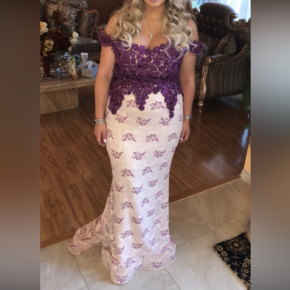 Lebanese style dress size 46 purple and nude tones
